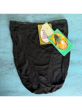 NWT Vtg 80s Alba Nylon Lace High French Cut Panties In Black Sz 4-7